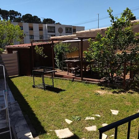 Tres Confortable Studio Maison Au Pied Dufaron Villa Toulon Exterior foto